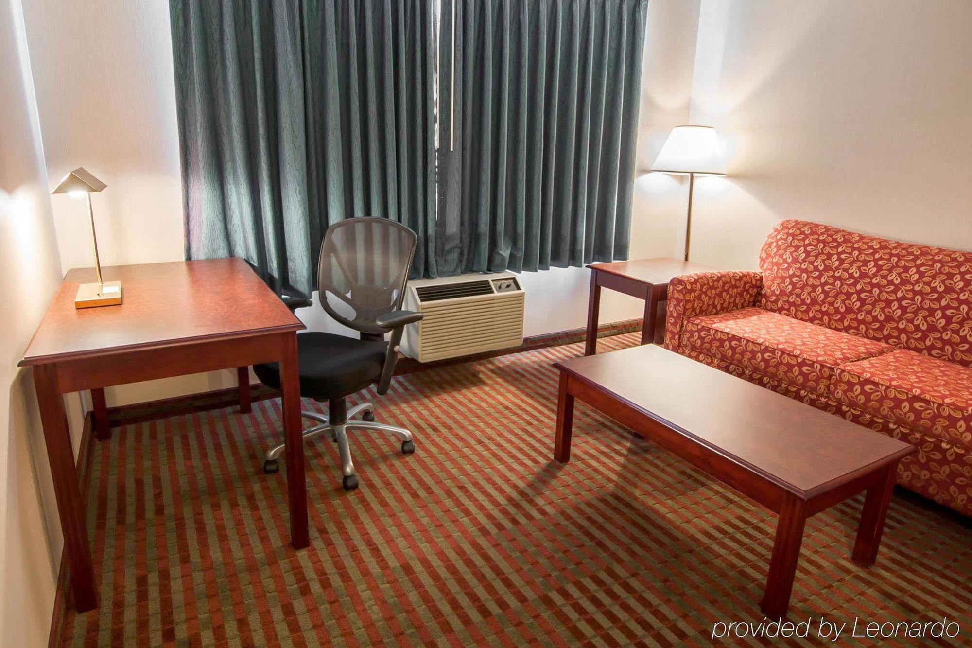 Bridgeway Inn & Suites Sublimity Exterior photo